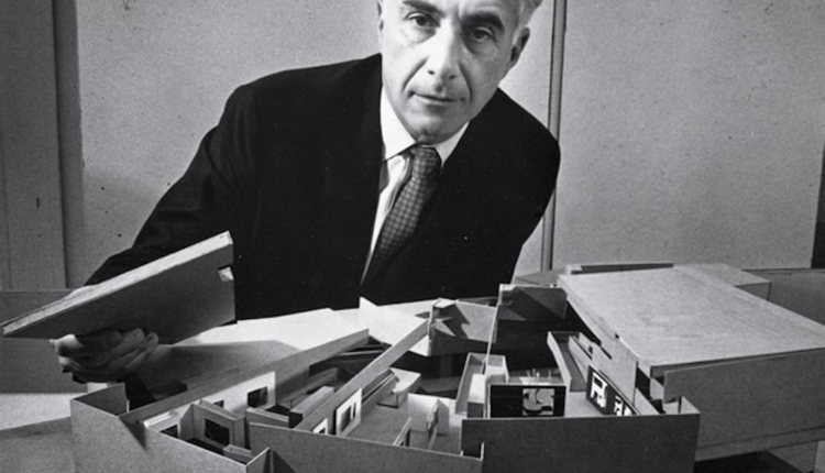 Peter Selz