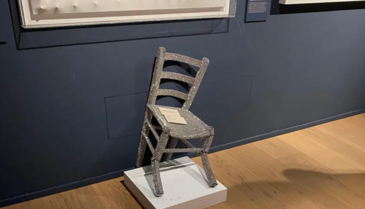 chair