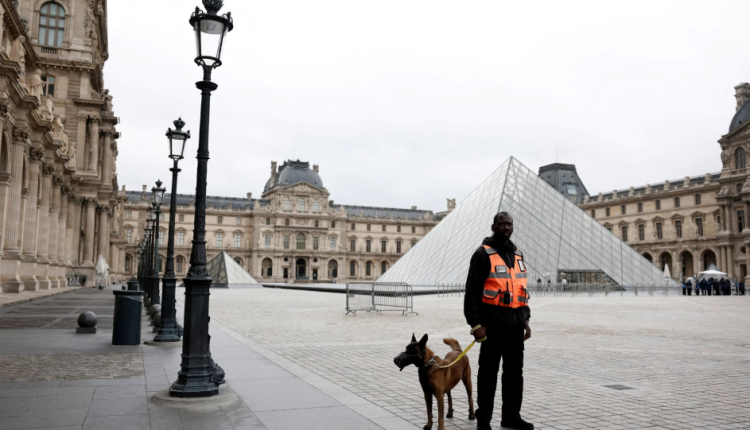 louvre