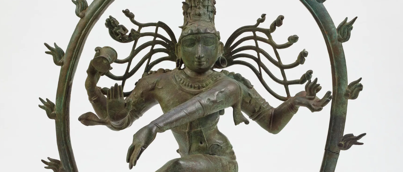 Smithsonian’s Asian Art Museum Returns Stolen Statues To India