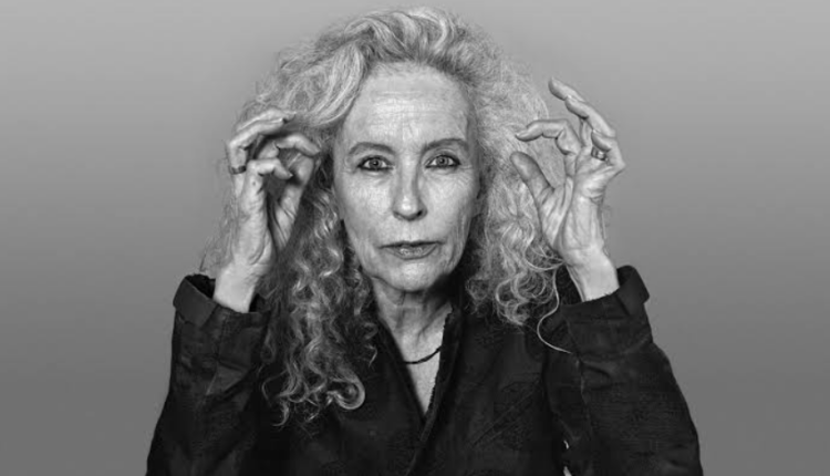 kiki smith